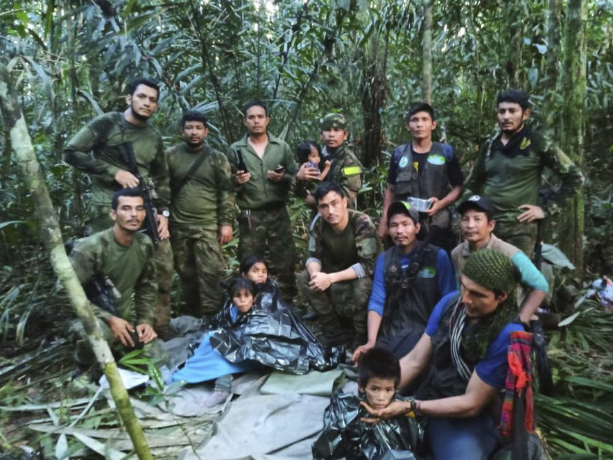 Rescue operation in Colombian jungle searching for missing children